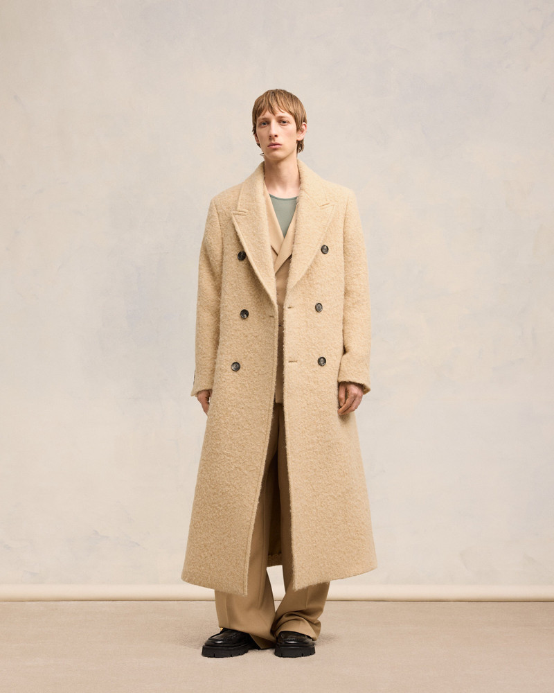 AMI Paris DOUBLE BREASTED COAT outlook