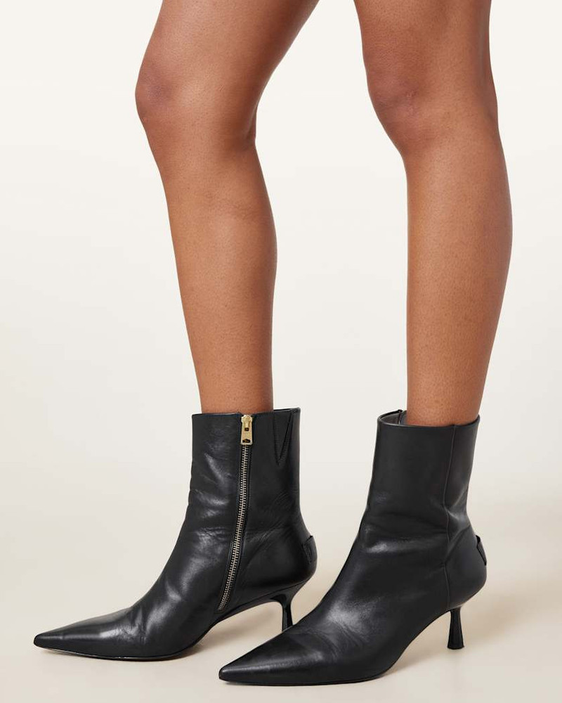 VIVIAN POINTED TOE LEATHER BOOTS 8