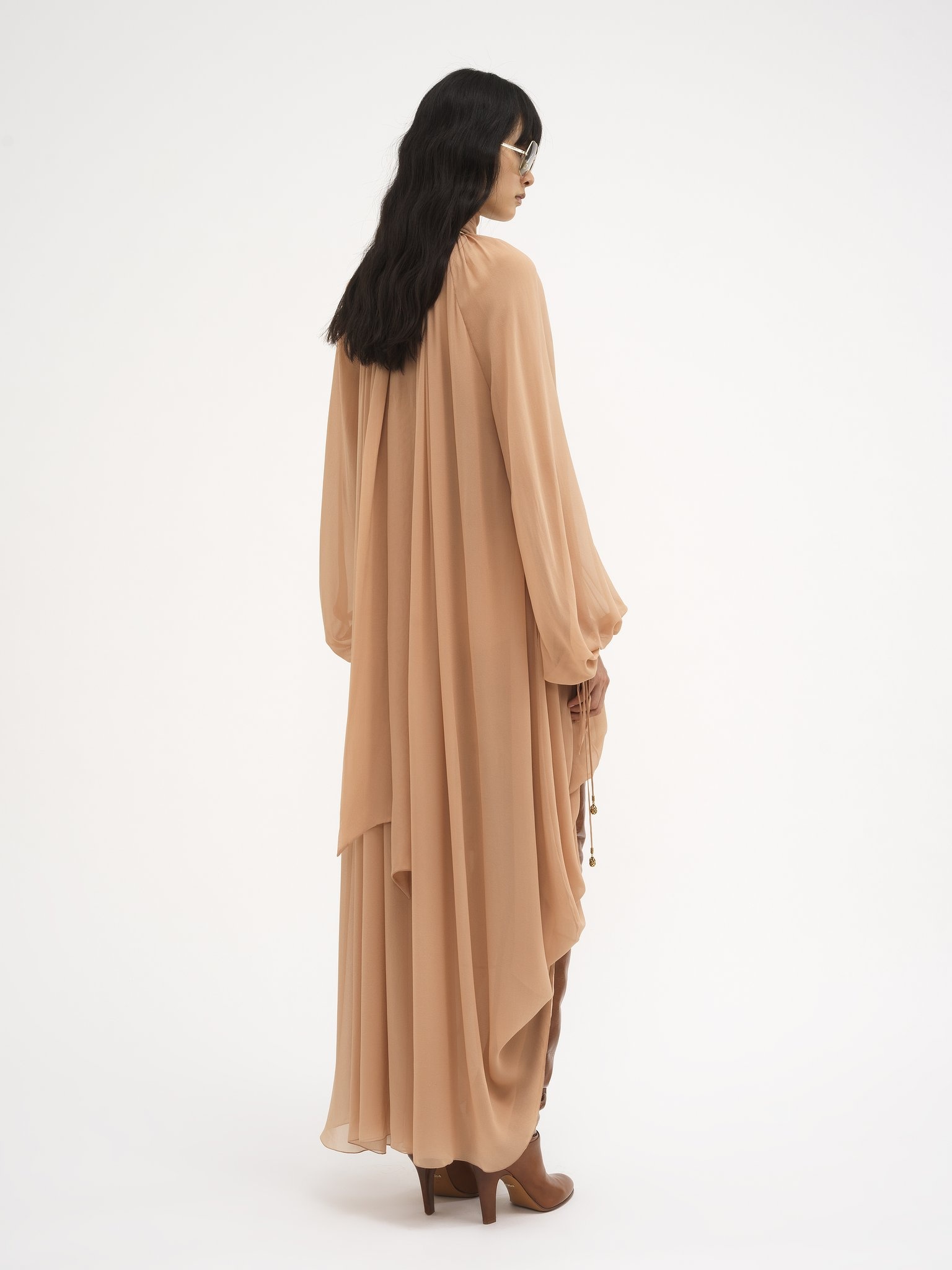 MOCK-NECK GATHERED LONG DRESS IN SILK GEORGETTE - 5