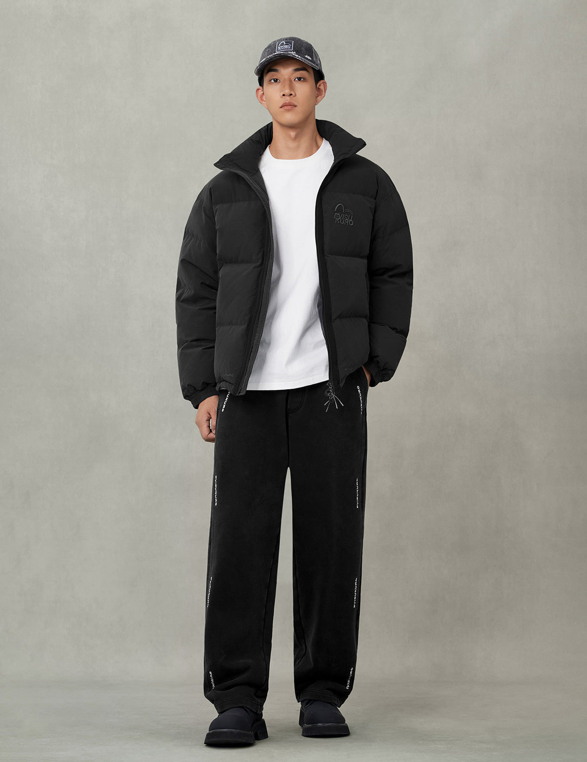 Logo Embroidery Relax Fit Sweatpants - 5
