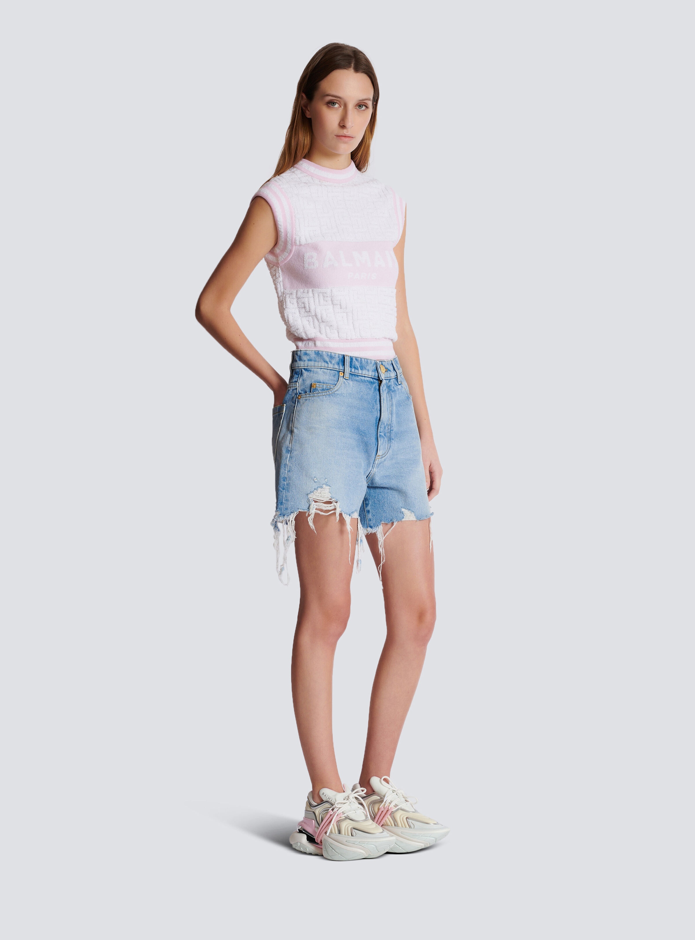 Light blue denim shorts - 3