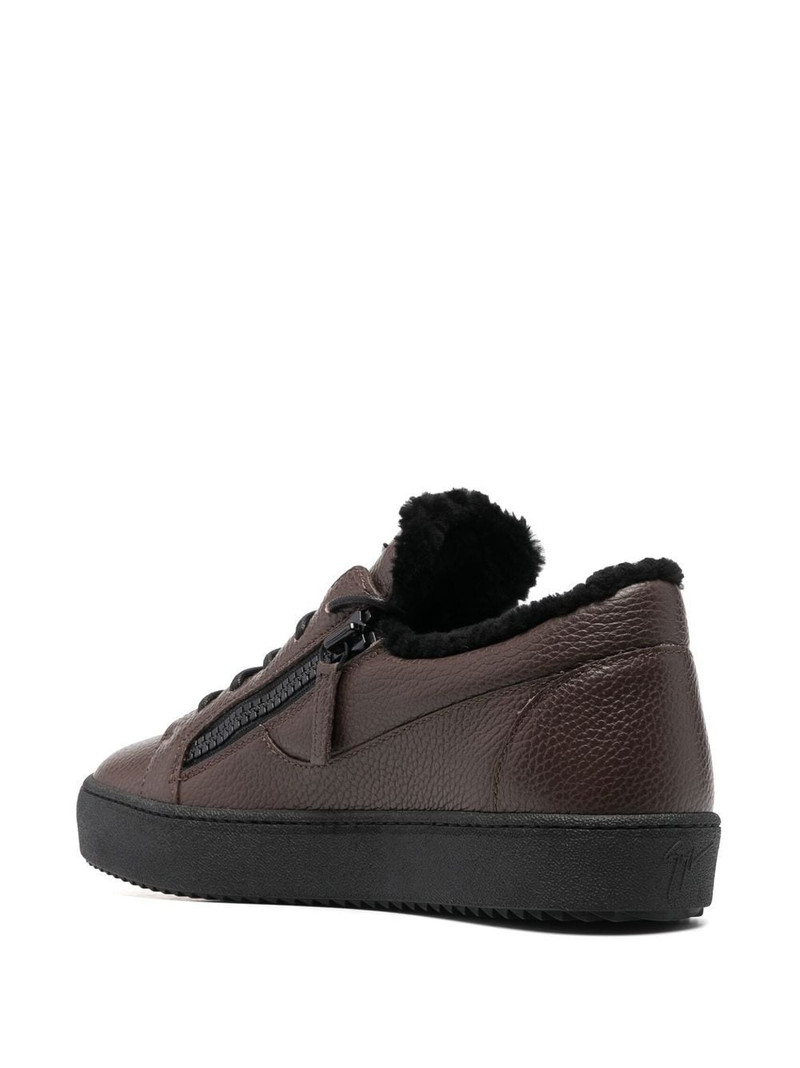 leather low top sneakers 3