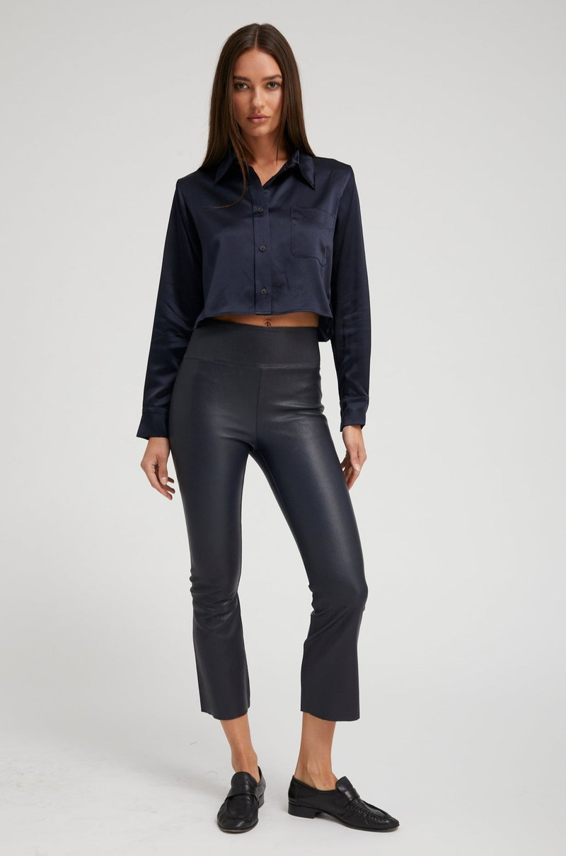 SPRWMN NAVY LEATHER CROP FLARE outlook