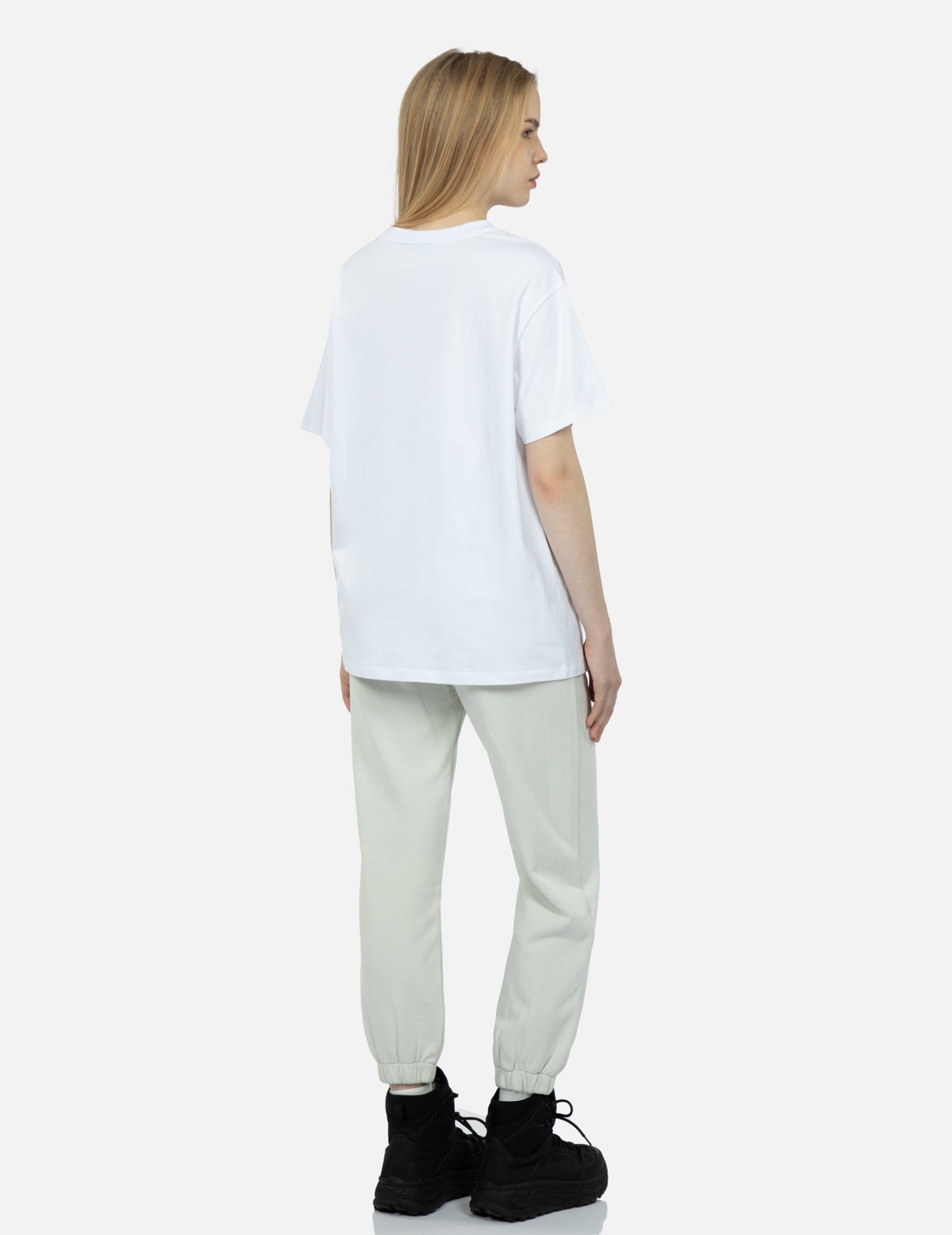Gradiant Abstract Pattern Kamon Print T-Shirt - 4