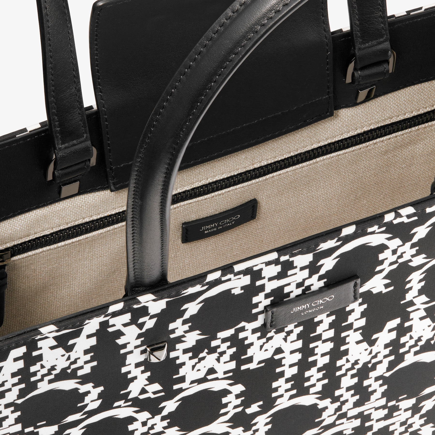 Logo Tote/M
Black Distorted Jimmy Choo Logo Nylon Tote Bag 4