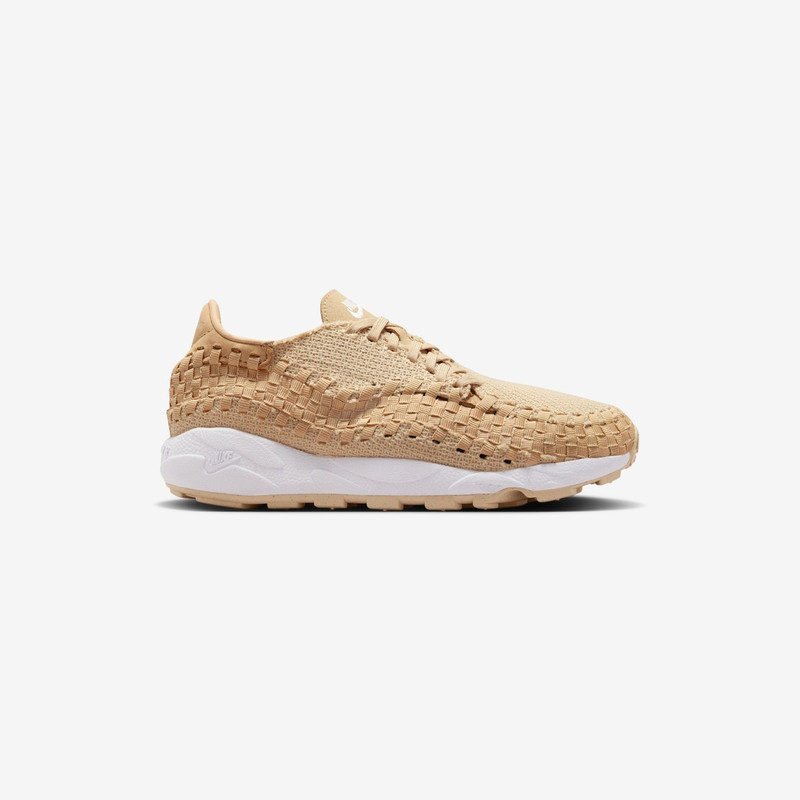 Wmns Air Footscape Woven - 1