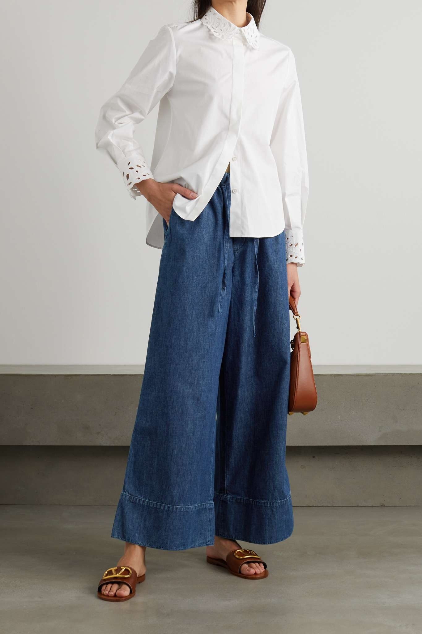 High-rise wide-leg jeans - 2