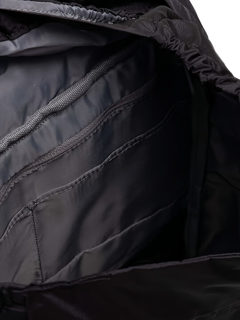 buckle fastening backpack 4