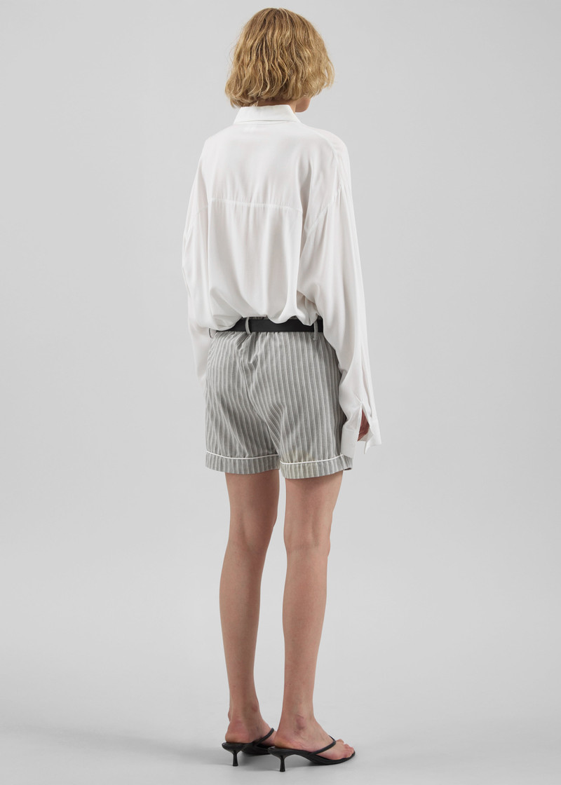 Bettter Essential Shorts - Cream 6