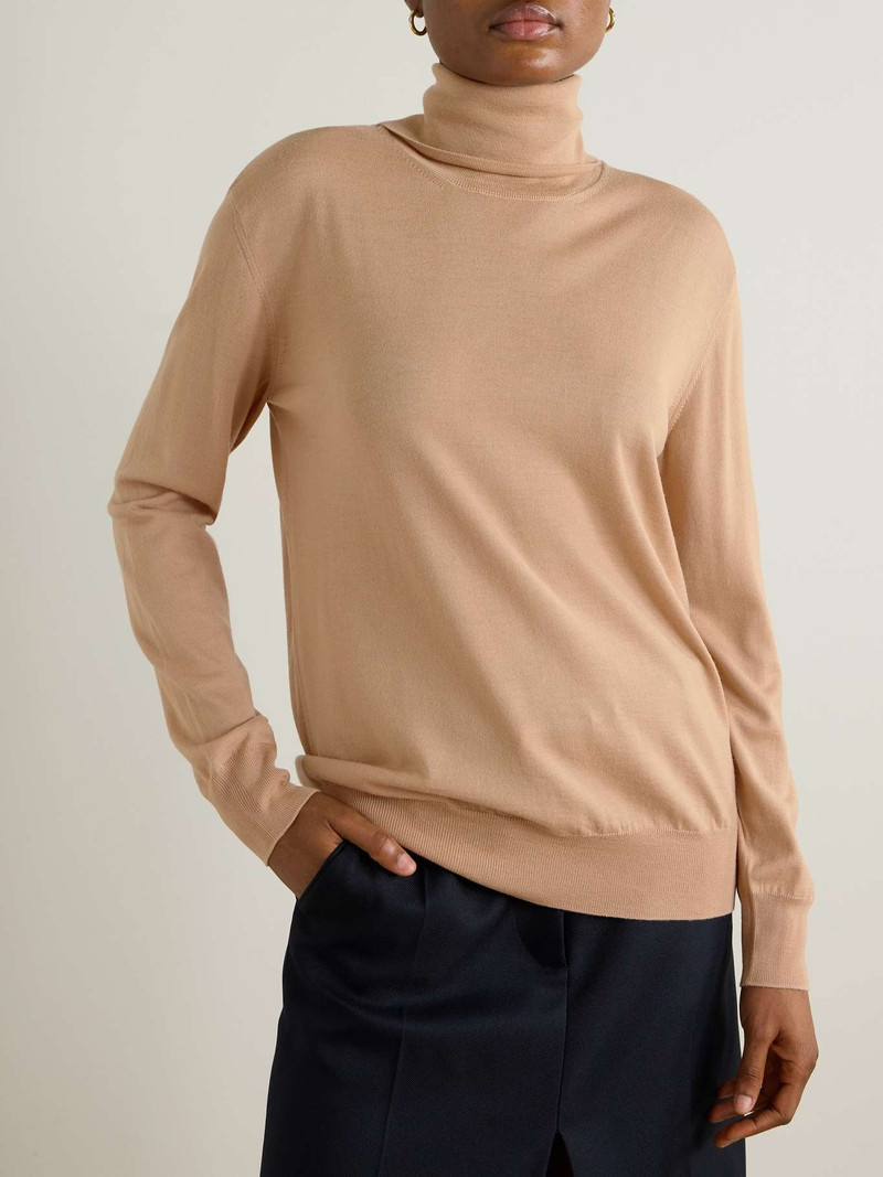 Wool turtleneck sweater 3