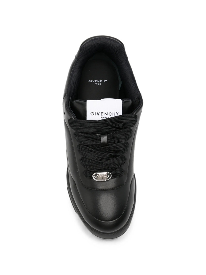 Givenchy Givenchy Sneakers outlook
