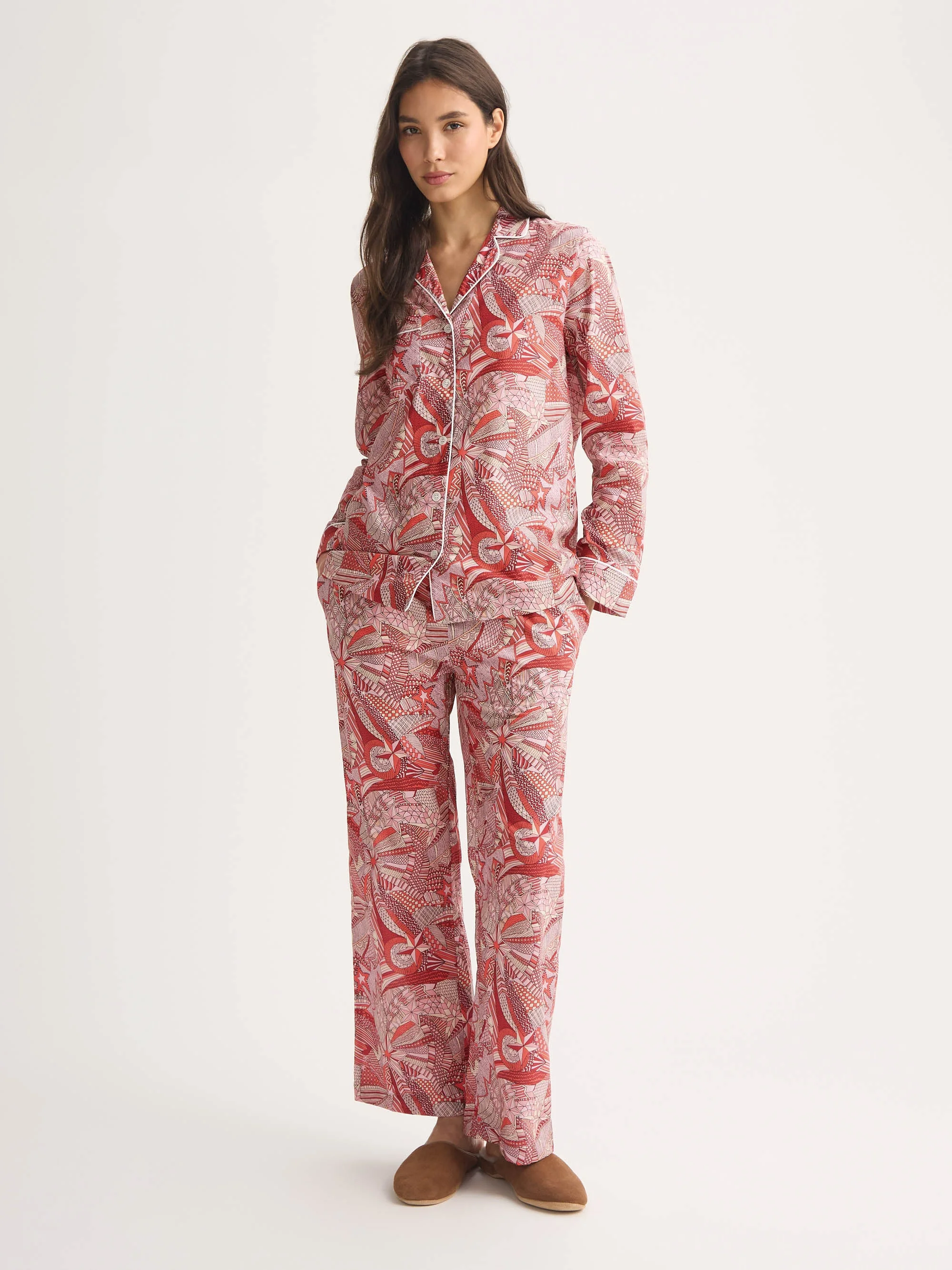 Women's Pajamas Cotton Batiste Rustic Red Celebration Print - 1