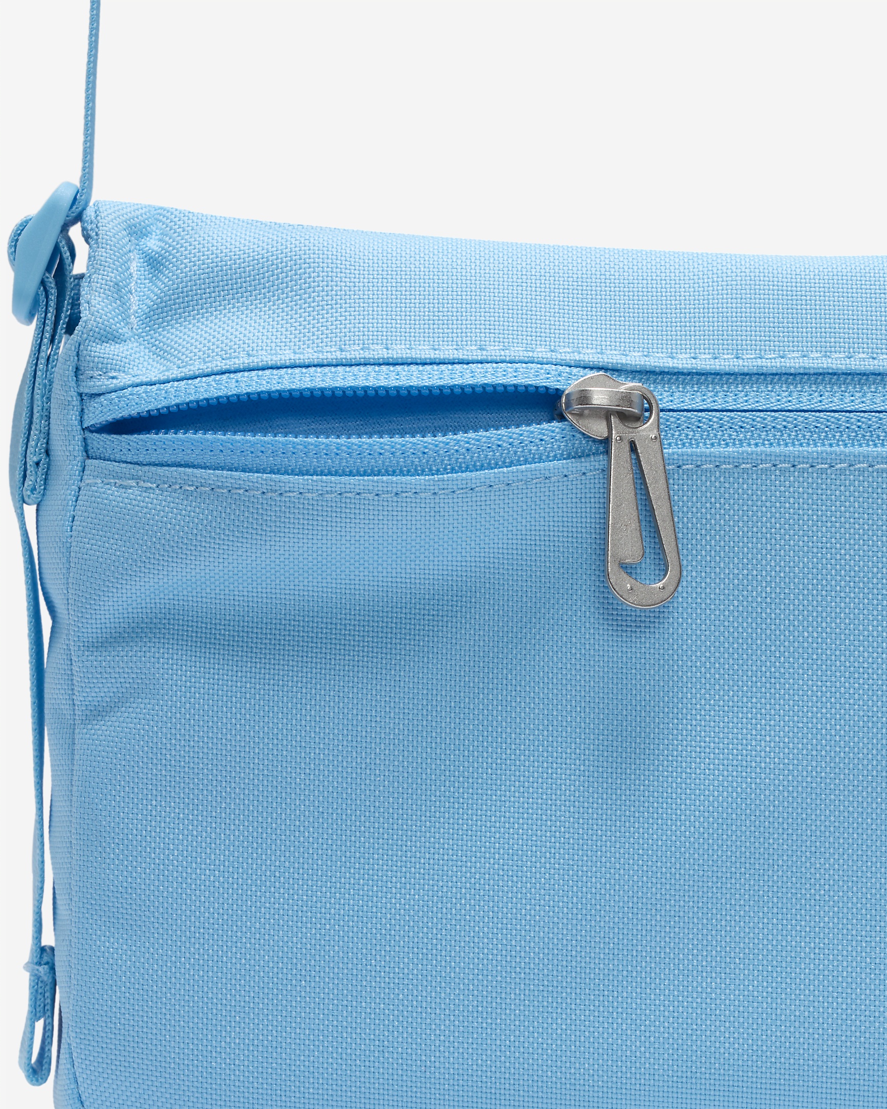 Nike Sportswear Women's Futura 365 Crossbody Bag (3L) - 6