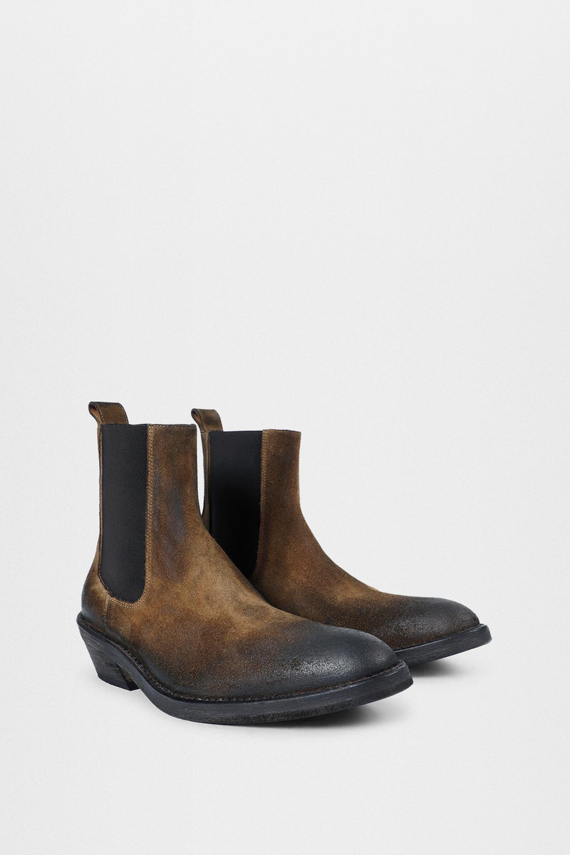 Caru Chelsea Boots 1