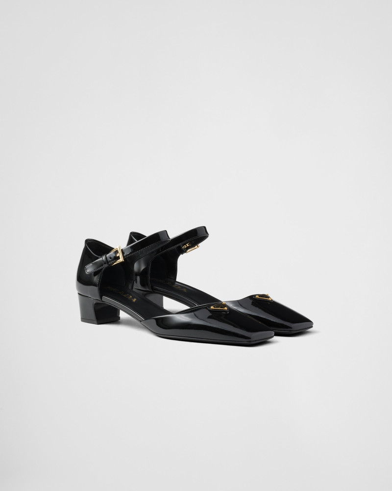 Patent leather pumps 1