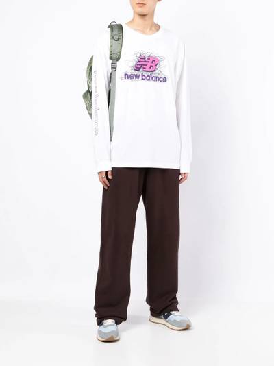 New Balance long sleeve T-shirt outlook