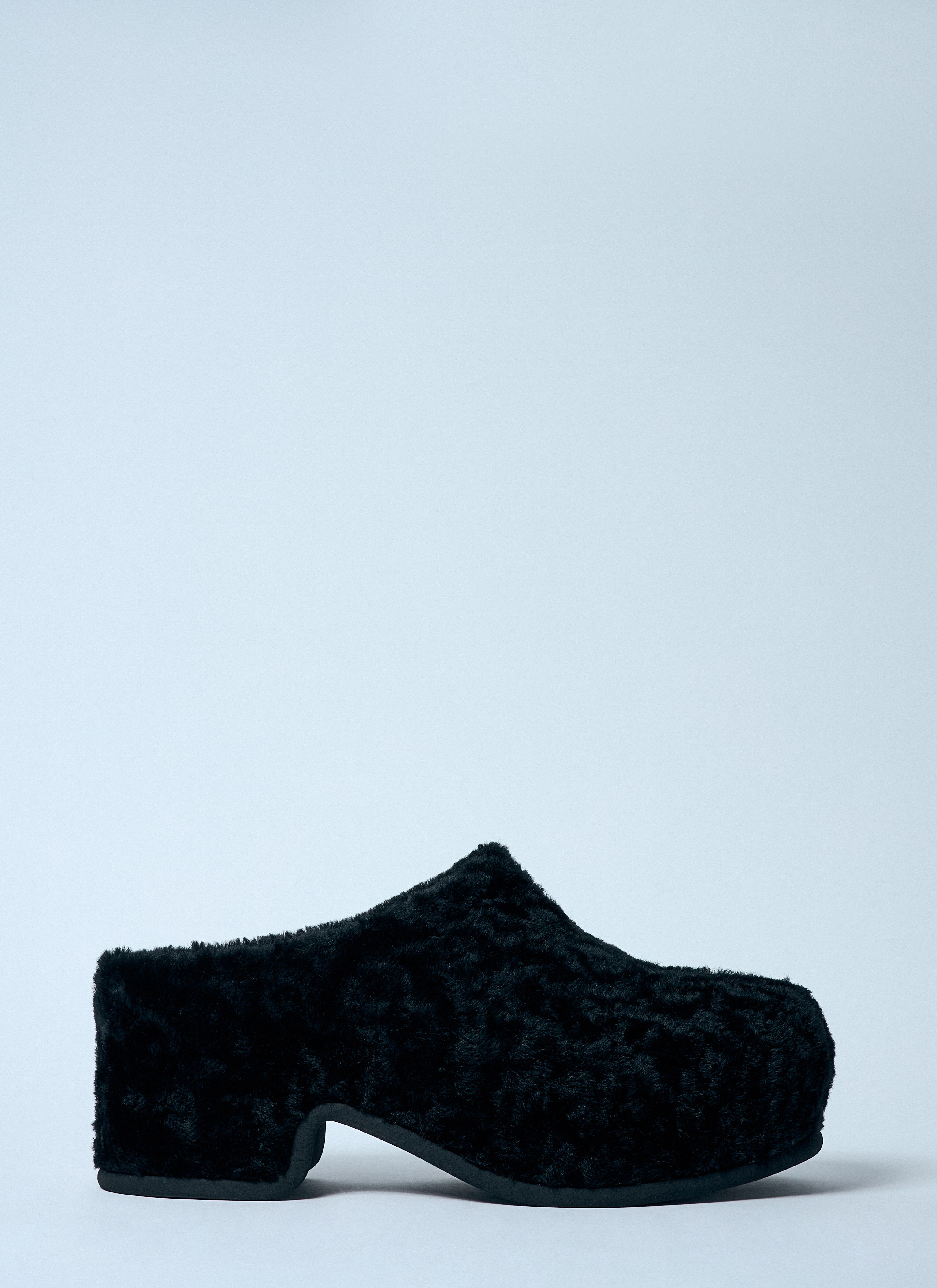 Sherpa Clogs - 1