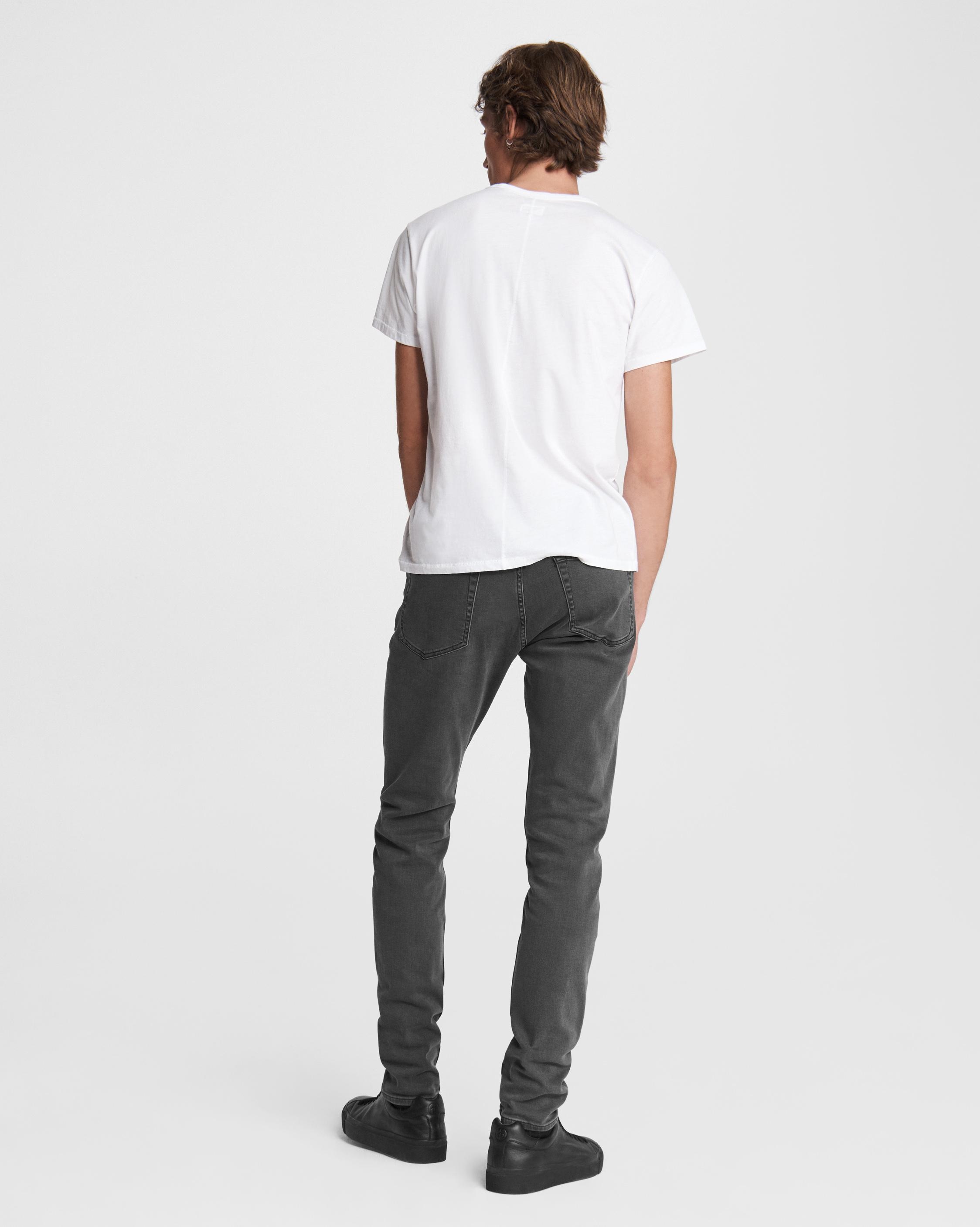 Fit 1 - Siclen
Skinny Fit Washed Black Jean - 3