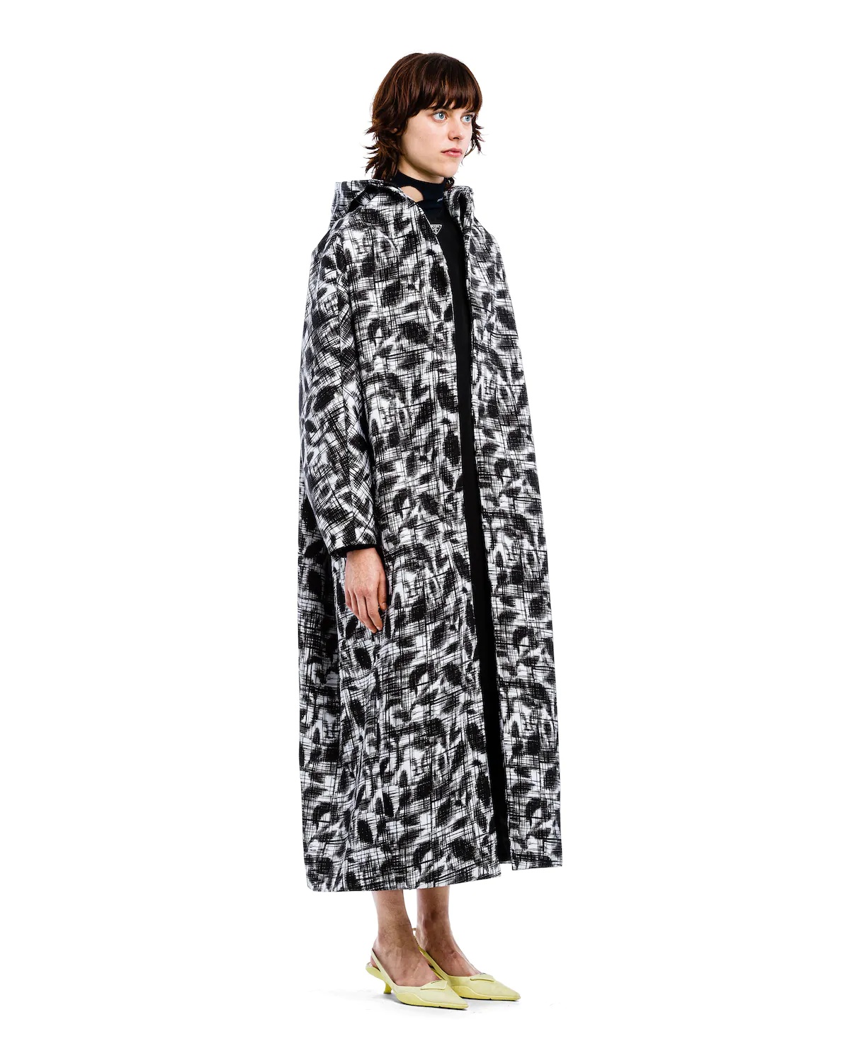 Re-Nylon Gabardine oversized coat - 3