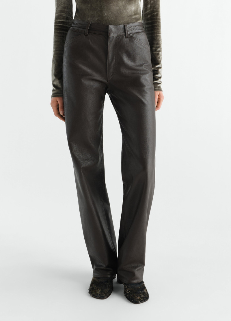 STRAIGHT PANTS IN GLOSSY LEATHER 3
