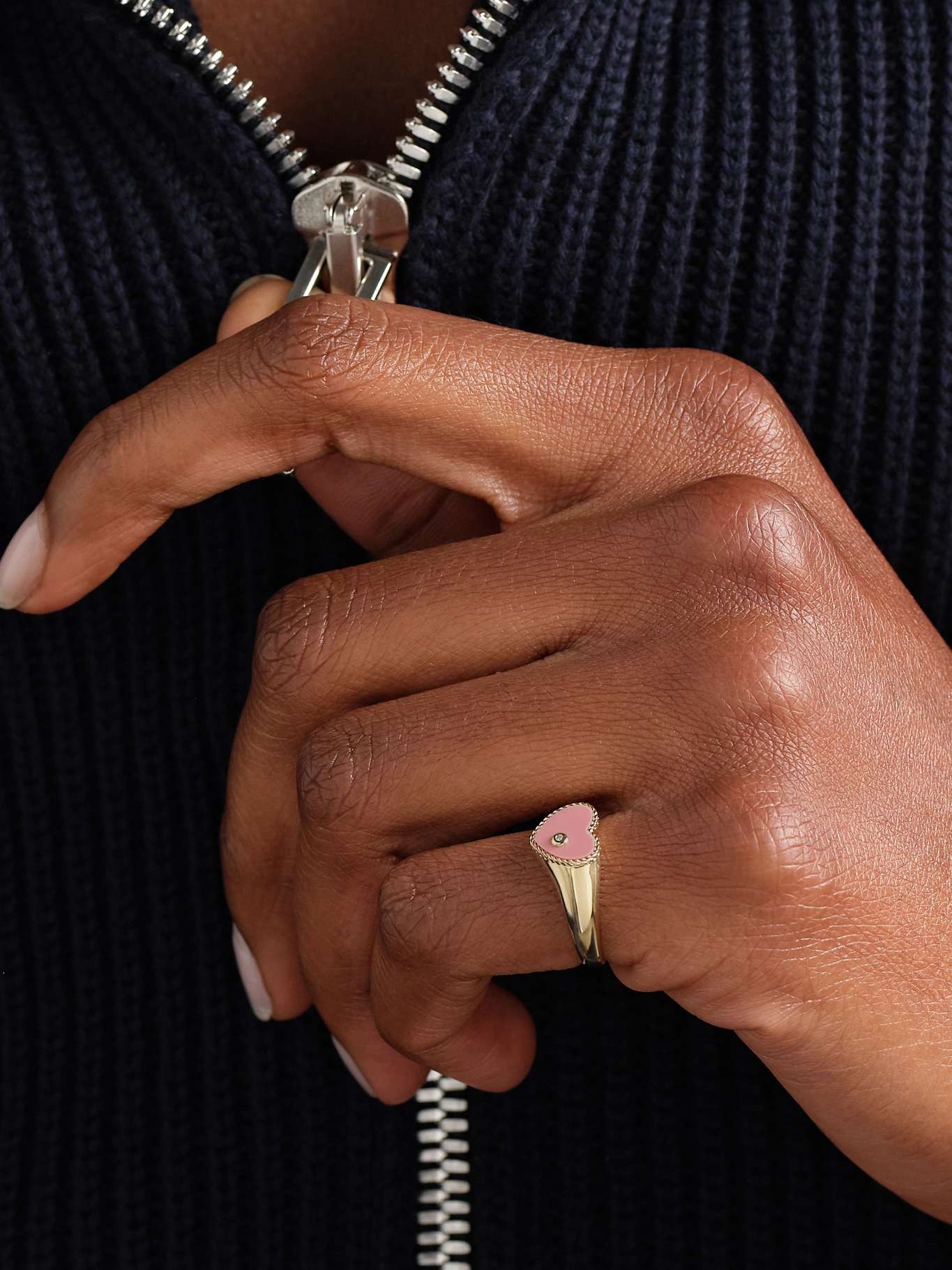 Baby Chevalière 9-karat gold, coral and diamond ring Pink - 2