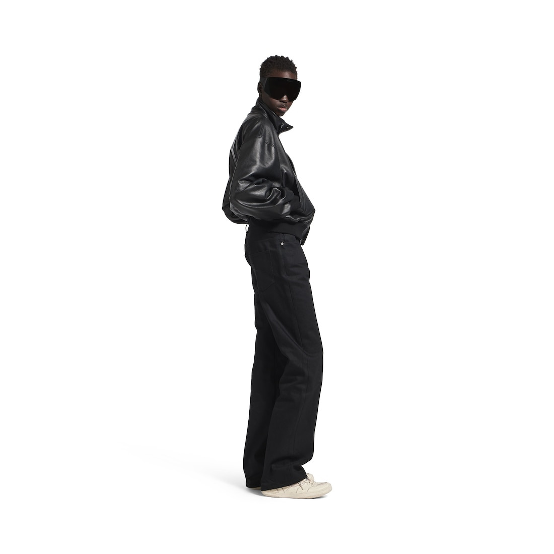 Women's Straight Fit Pants in Black - 3