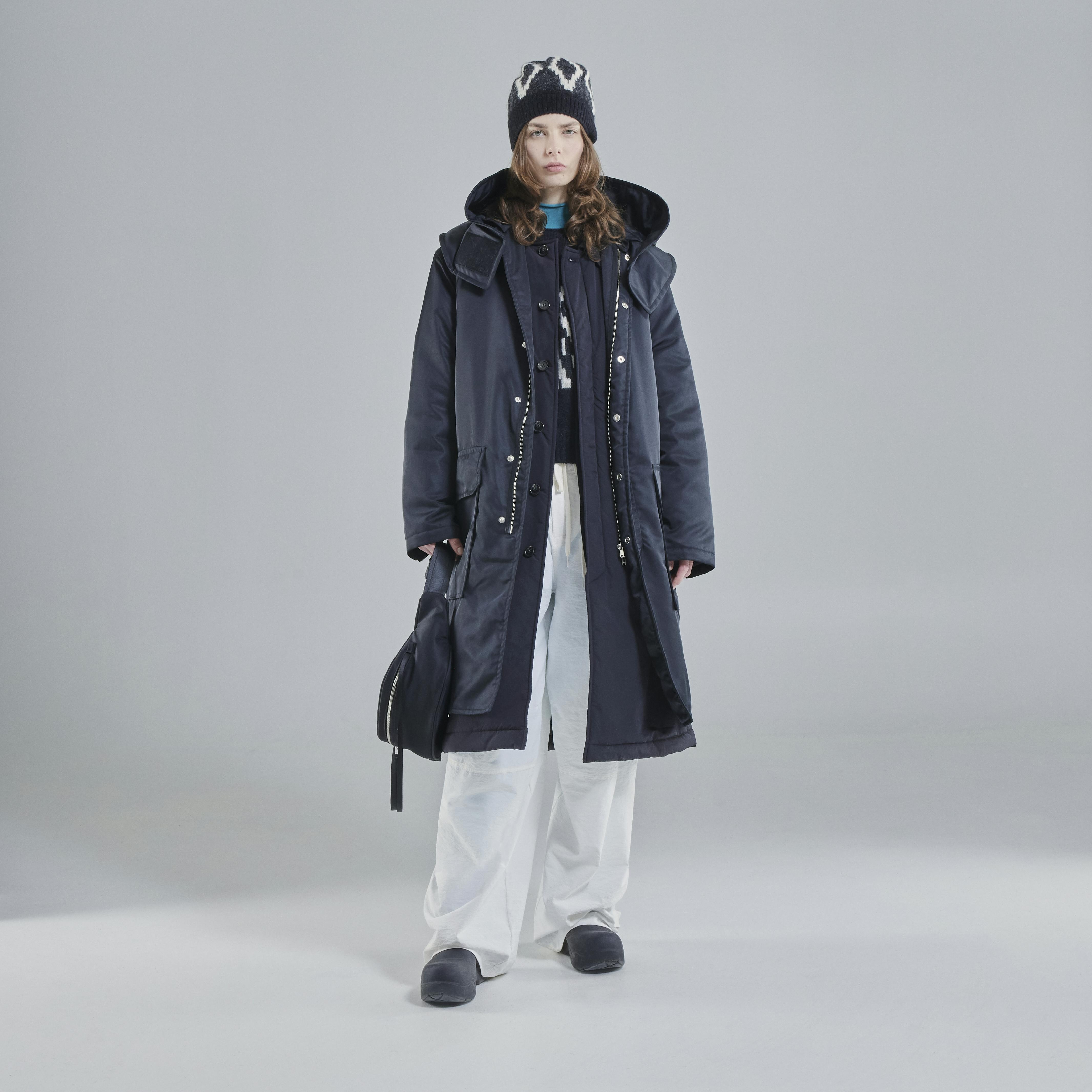 Hringbraut Coat (Unisex) - 2