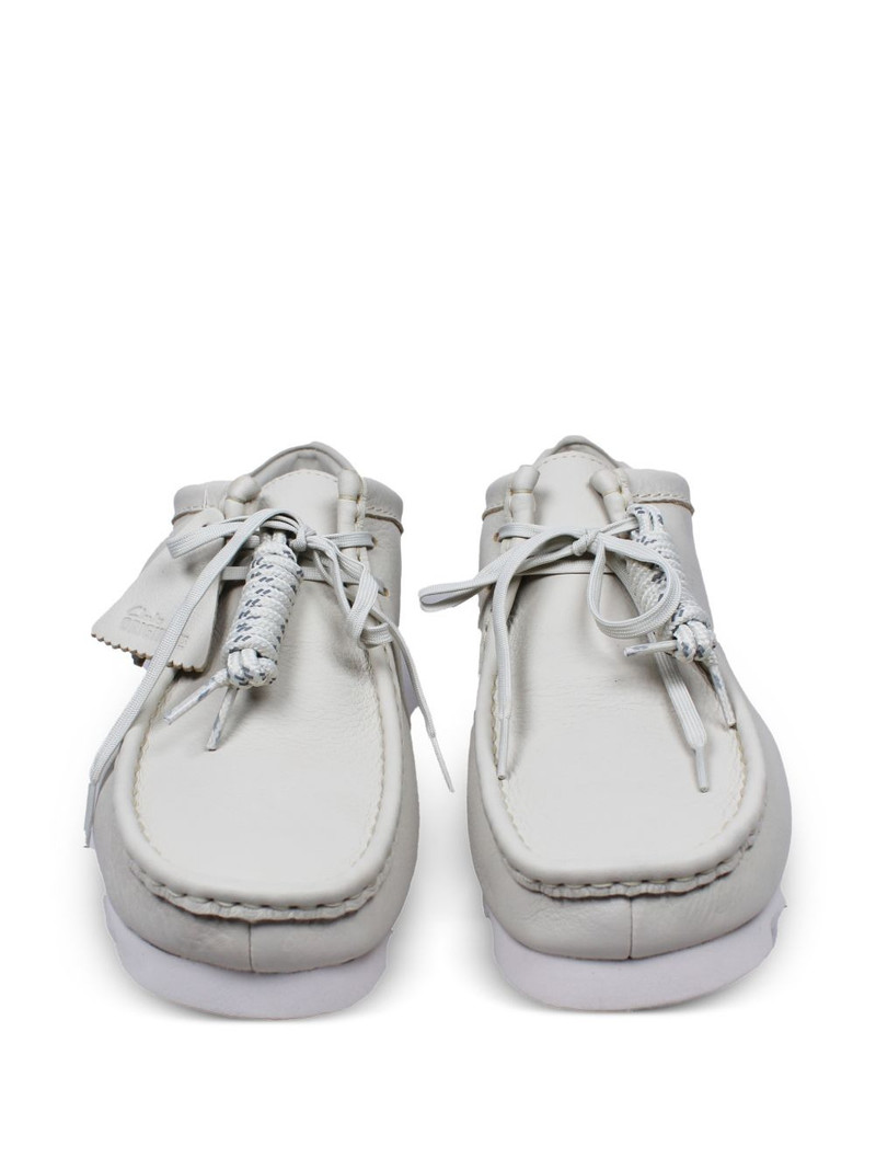 lace-up leather boots 3