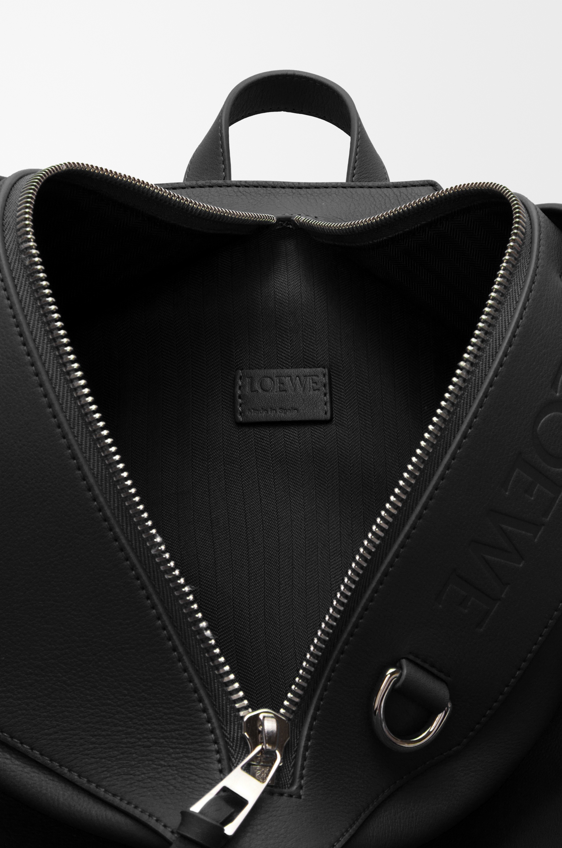 Convertible backpack in classic calfskin - 7