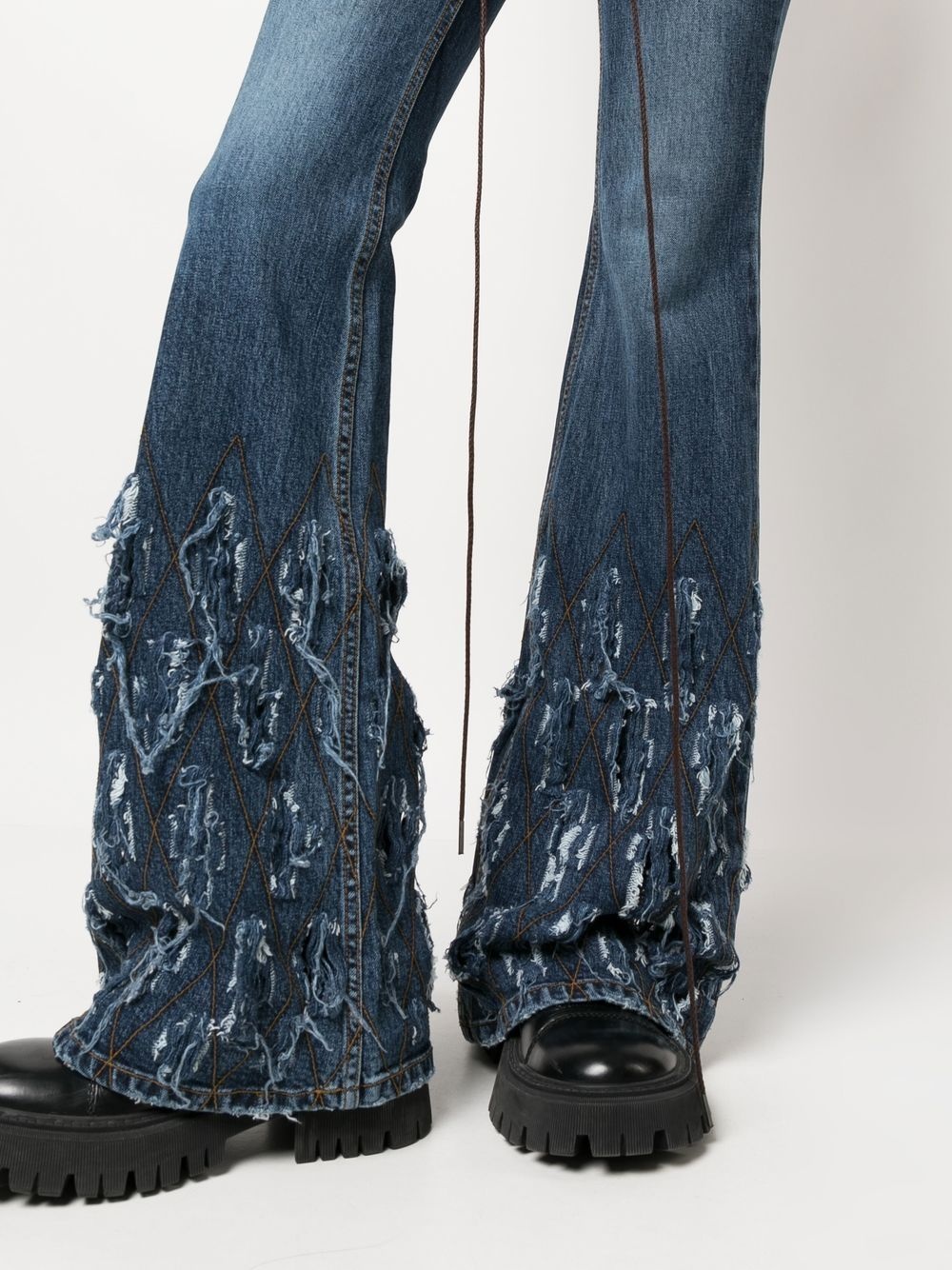 distressed-effect flared jeans - 5