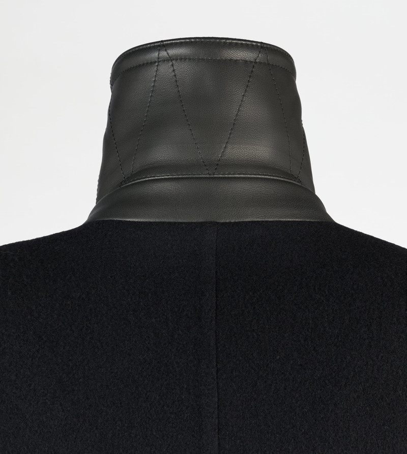 PEACOAT IN WOOL - BLACK 8