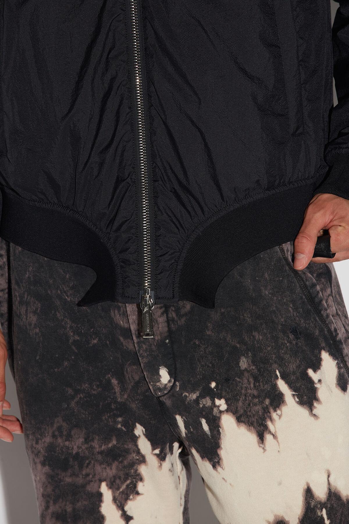 D2 ONTHEWAVE DROPPED SHOULDER BOMBER - 5