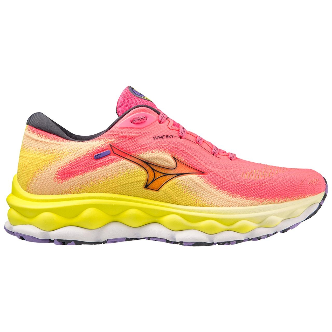 Women's Wave Sky 7 Running Shoe - 6