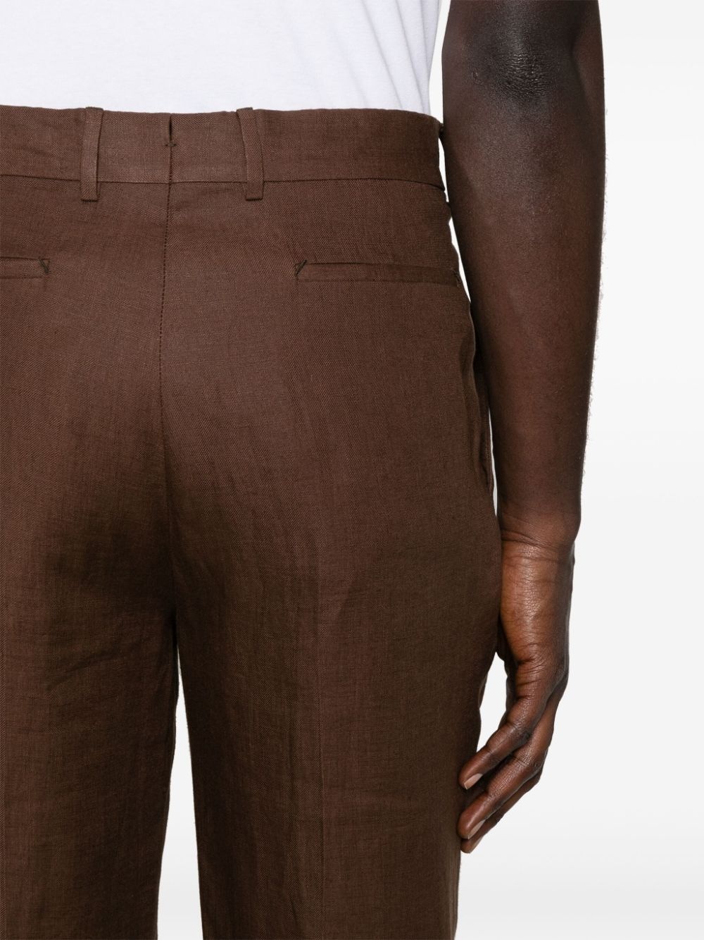 Oasi tapered-leg linen trousers - 5