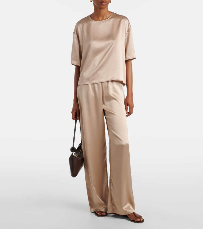 LESET Barb satin T-shirt outlook