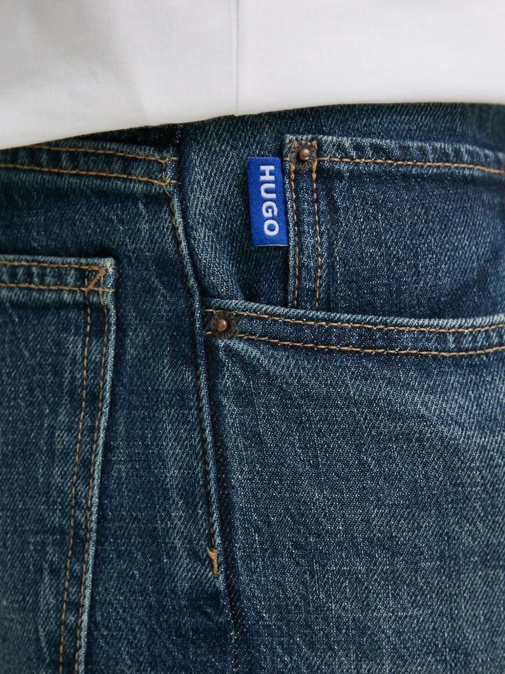 straight-leg jeans - 3
