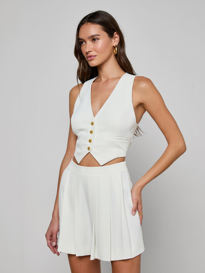 Jianna Vest 3