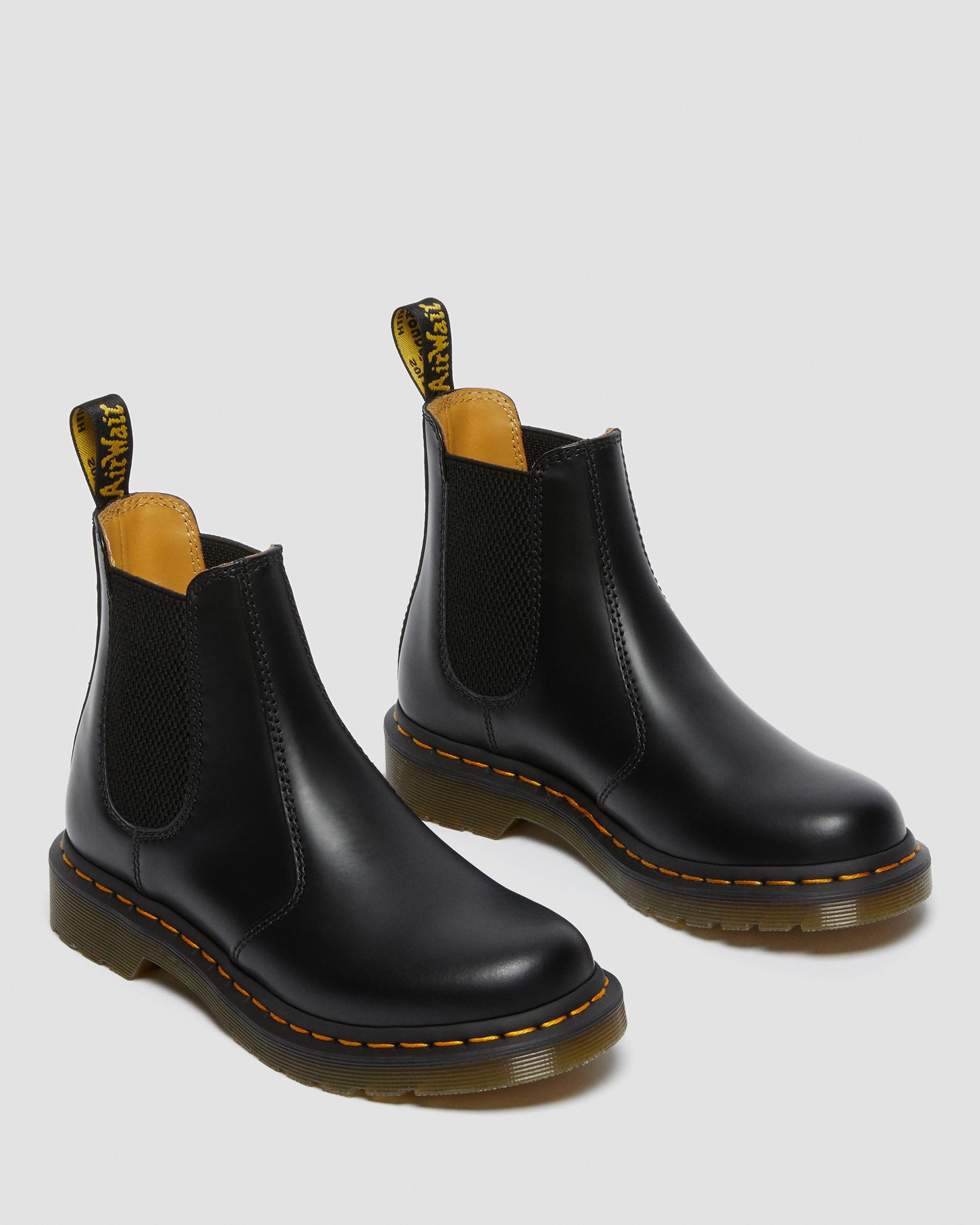 2976 Women's Smooth Leather Chelsea Boots - 8