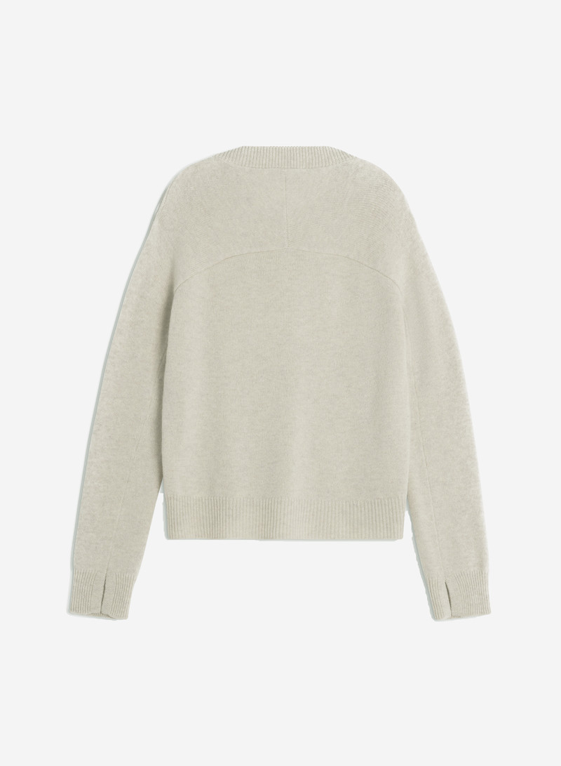MERINO WOOL COMFORT V-NECK JUMPER 7