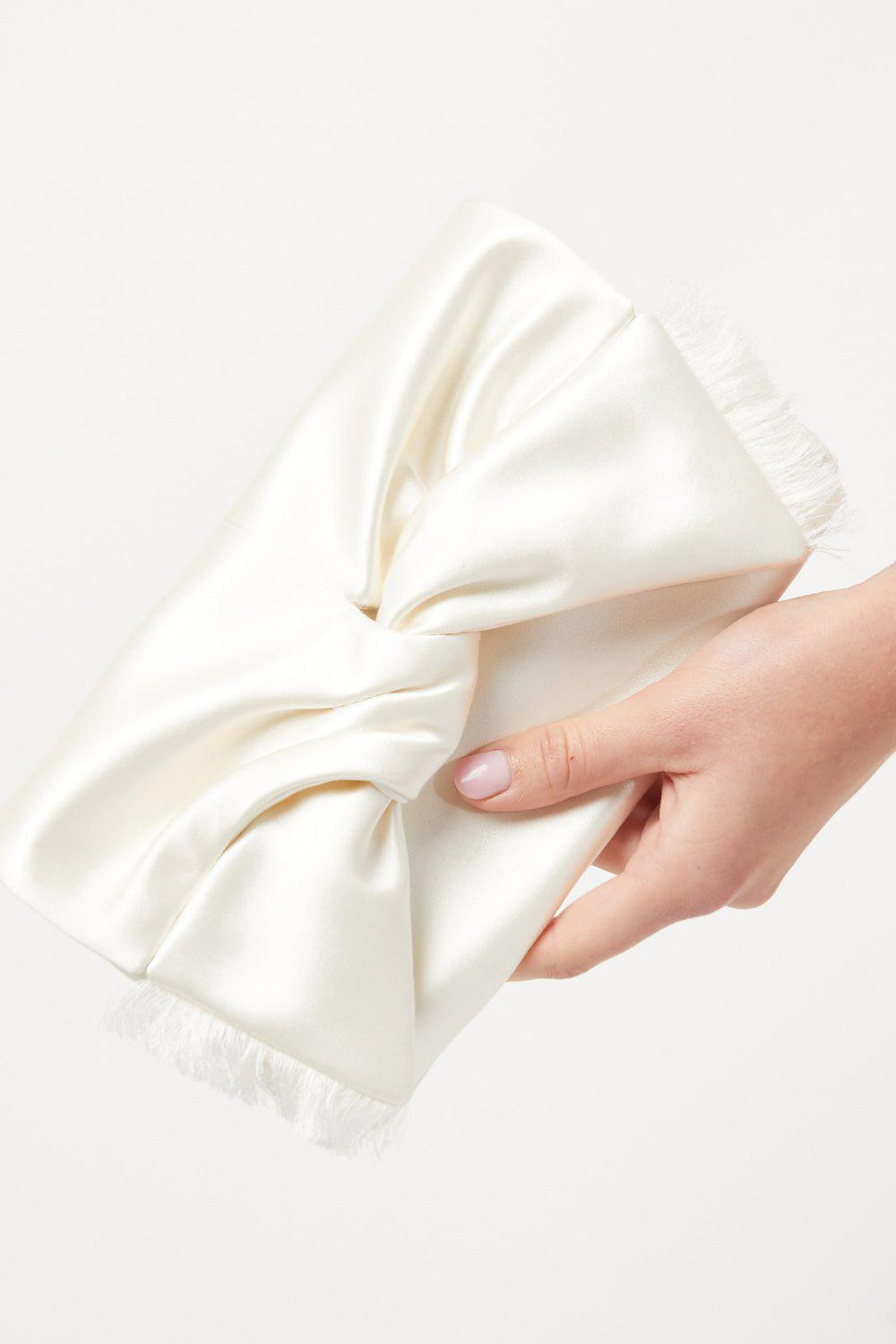 Bow Clutch - 6