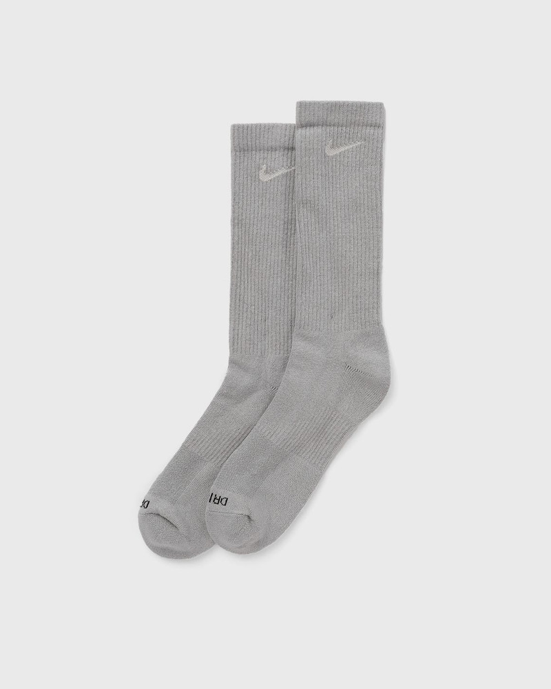 Nike Everyday Plus Cushioned Training Crew Socks (6 Pairs) outlook