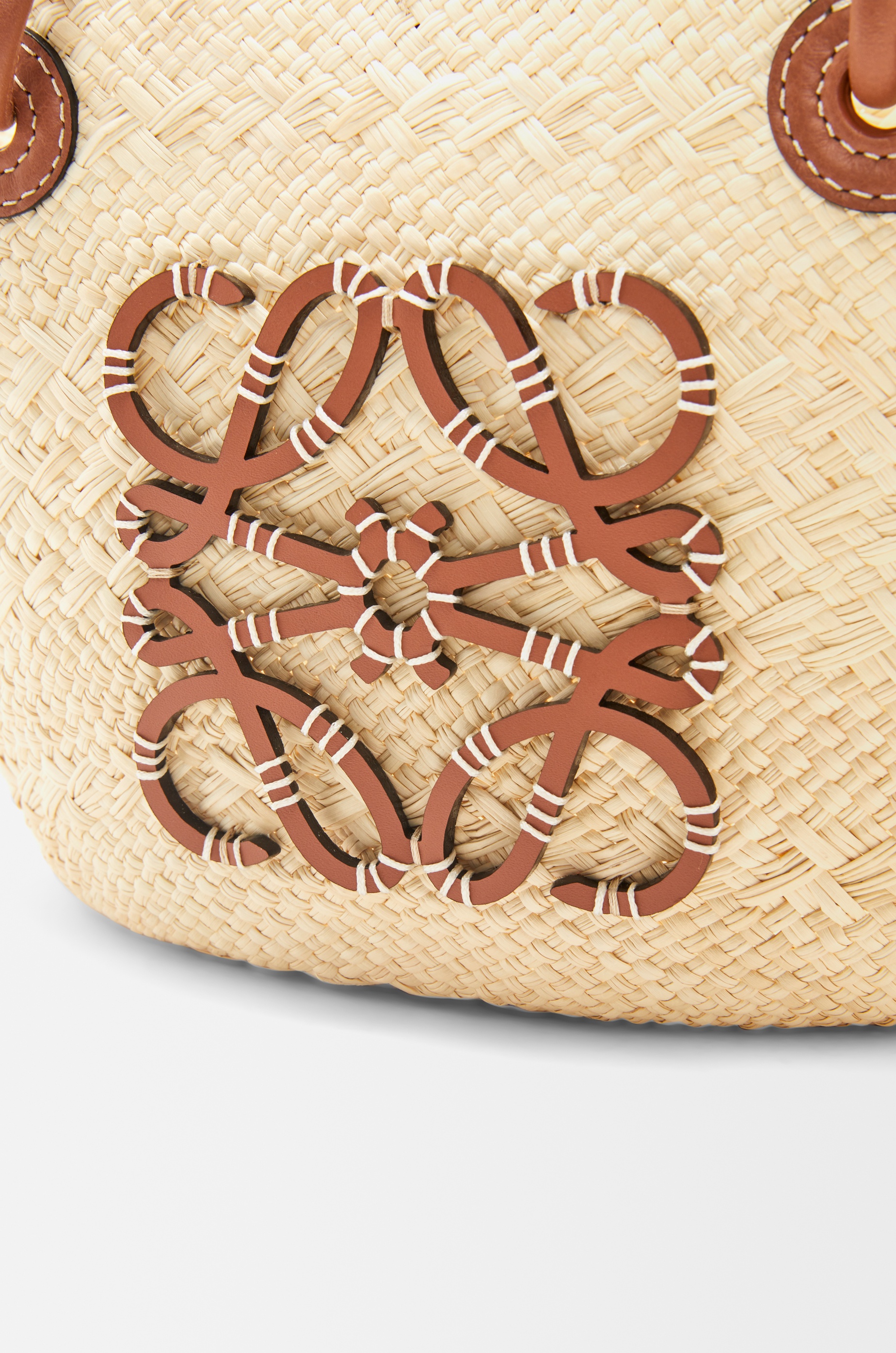Small Anagram Basket bag in iraca palm and calfskin - 6