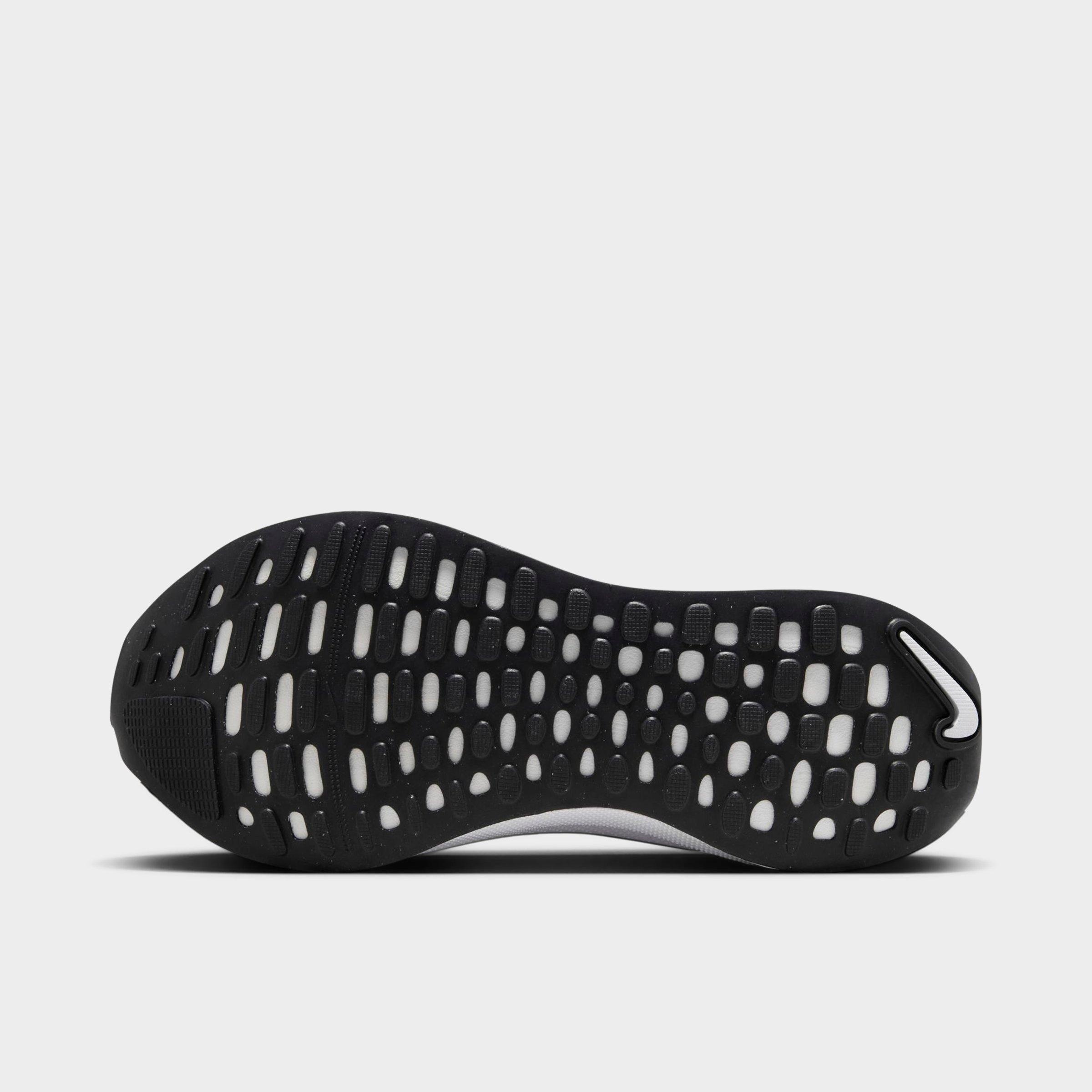 WOMEN'S NIKE INFINITYRN 4 RUNNING SHOES - 6