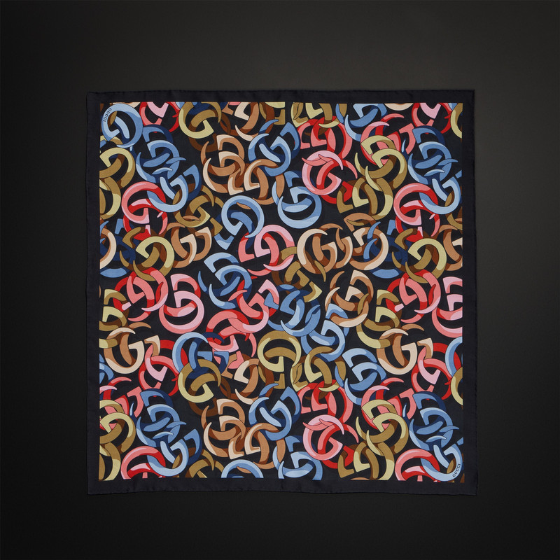 Printed silk pocket square 3