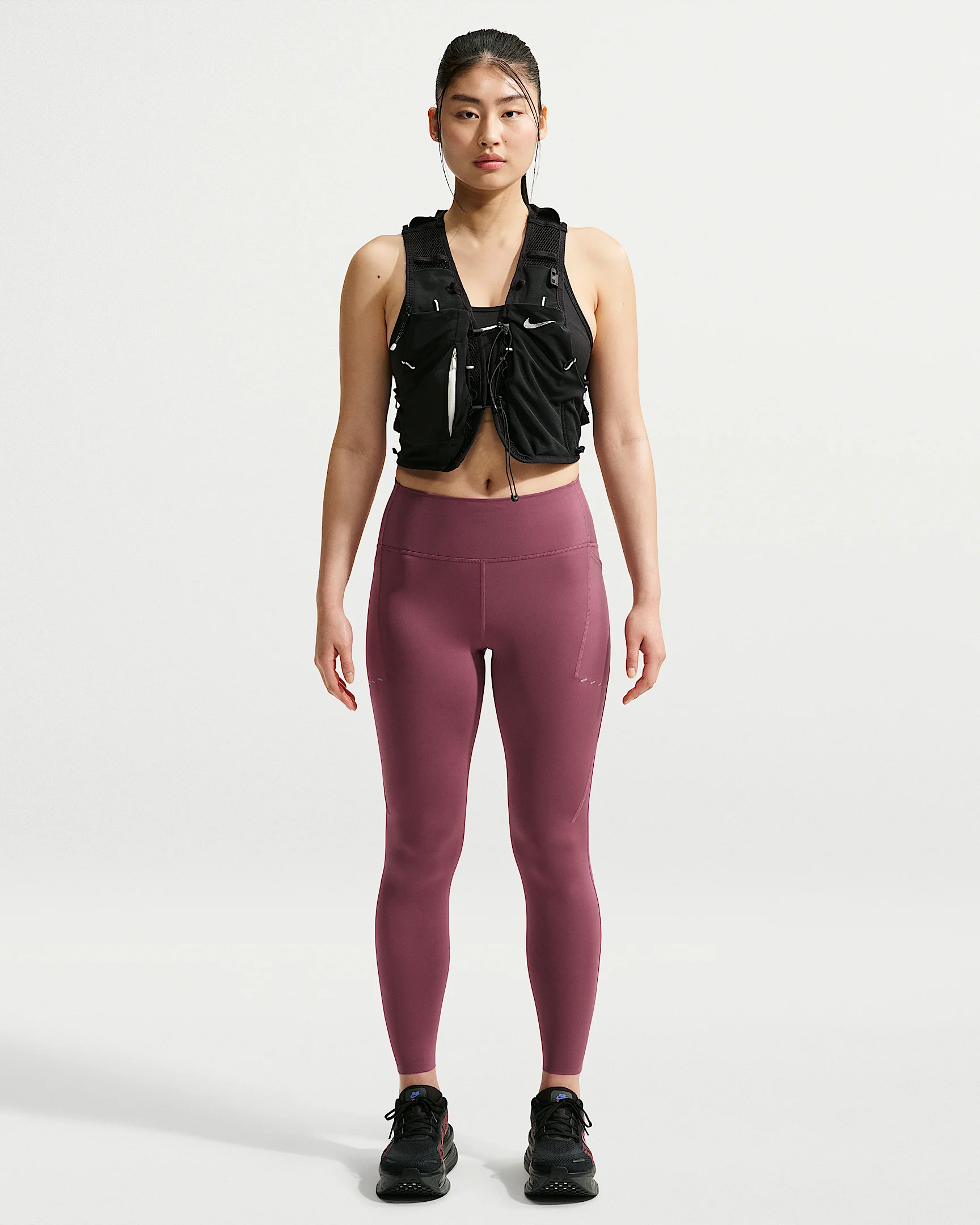 Nike Swift Women's High-Waisted 7/8 Running Leggings with Pockets - 1
