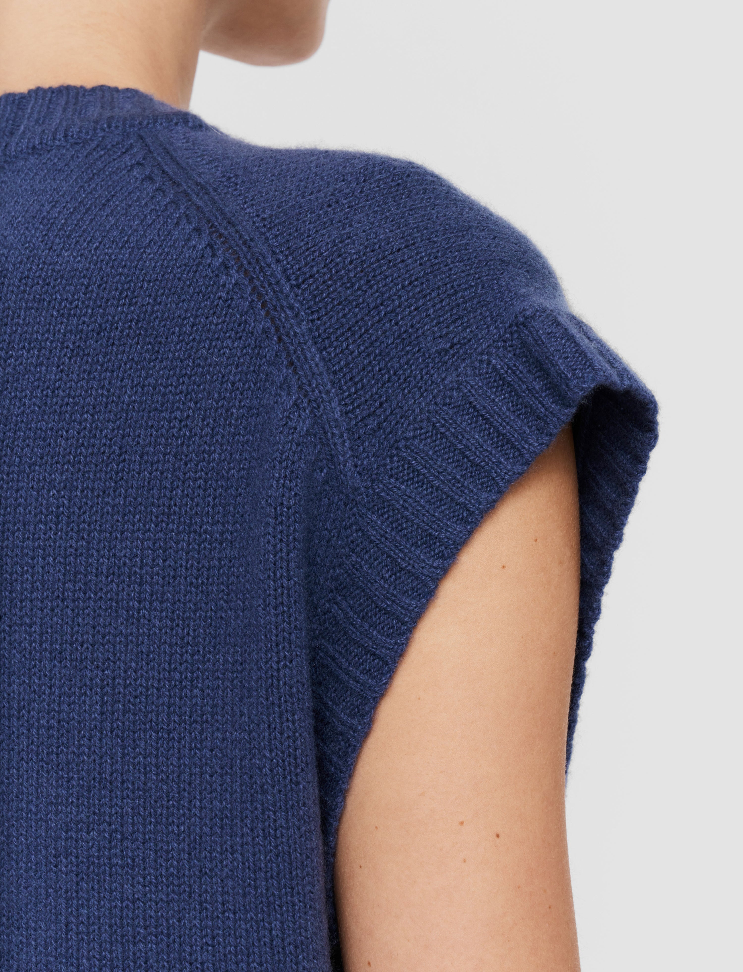 Open Cashmere Vest - 6