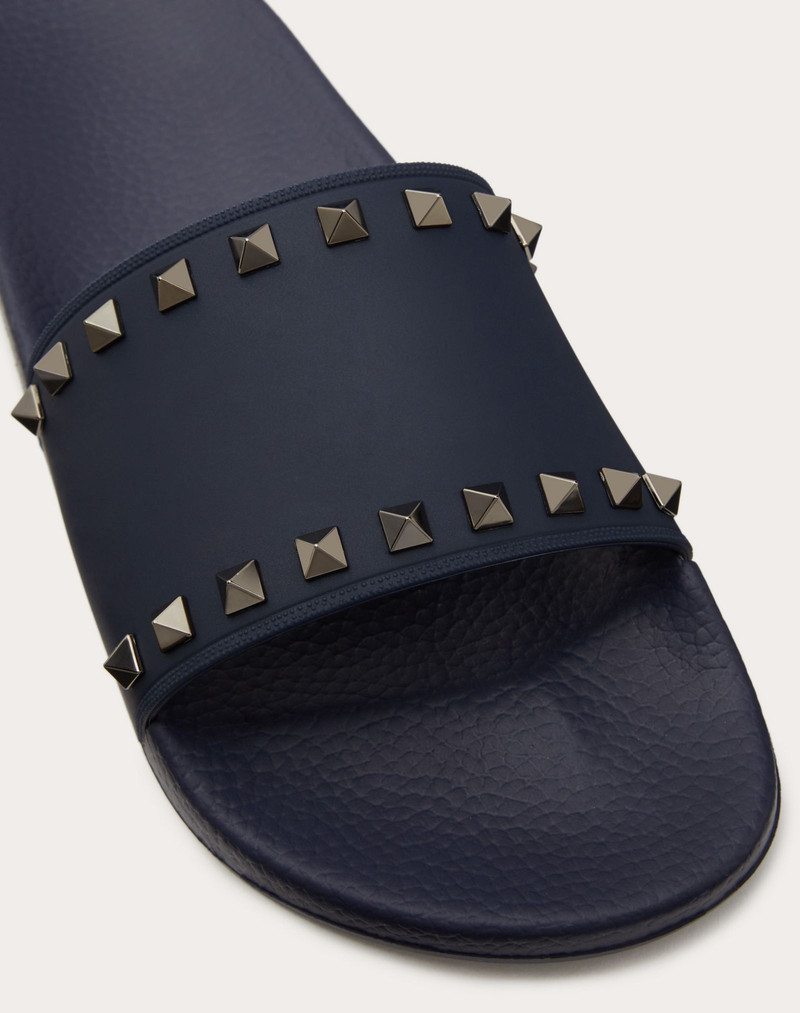 ROCKSTUD RUBBER SLIDER SANDAL 5