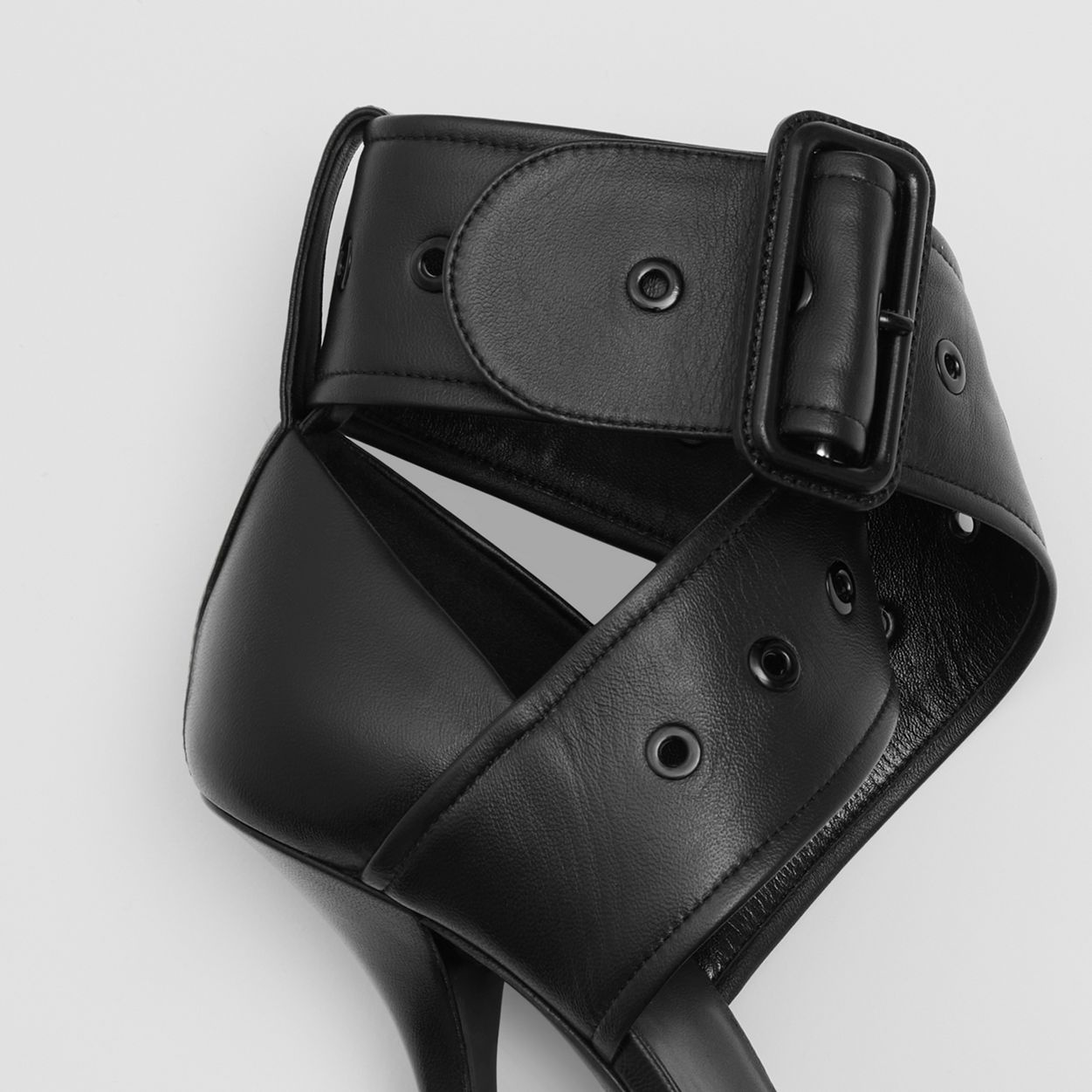 Buckled Strap Leather Point-toe Pumps - 2