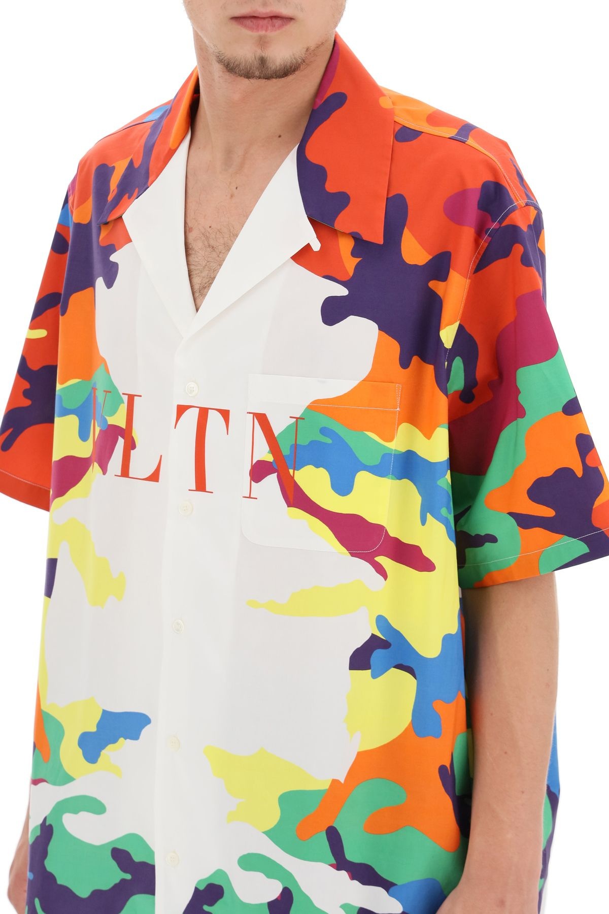 SHORT-SLEEVED SHIRT WITH CAMOU7 VLTN PRINT - 5