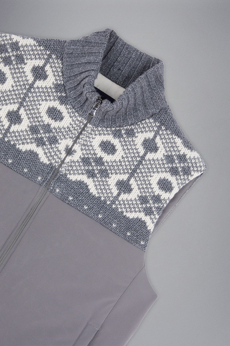 WOOL JACQUARD AND TYPHOON® HYBRID VEST 5
